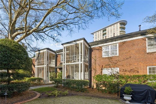 55 Delmont Drive NE C4, Atlanta, GA 30305