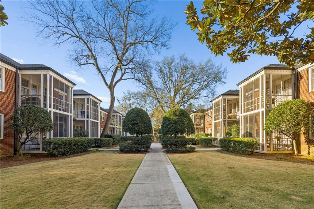 55 Delmont Drive NE C4, Atlanta, GA 30305