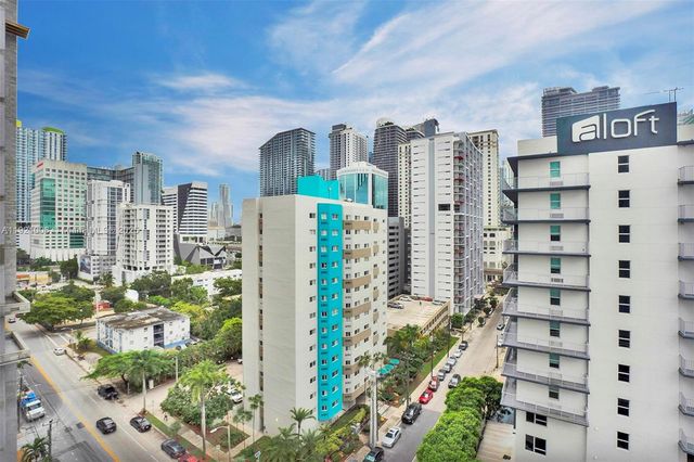 1010 SW 2nd Ave 1004, Miami, FL 33130