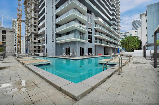 1010 SW 2nd Ave 1004, Miami, FL 33130