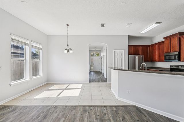 5531 HUCKLEBERRY TRAIL S, Macclenny, FL 32063