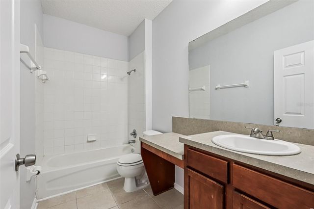 5531 HUCKLEBERRY TRAIL S, Macclenny, FL 32063