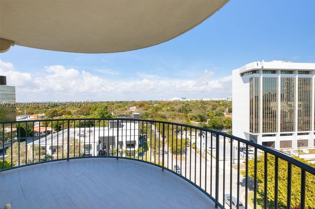 2701 SW 3rd Ave 703, Miami, FL 33129