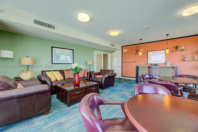 2701 SW 3rd Ave 703, Miami, FL 33129