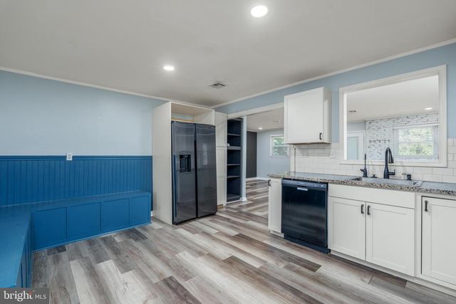 719 CARDINAL AVE, Bear, DE 19701