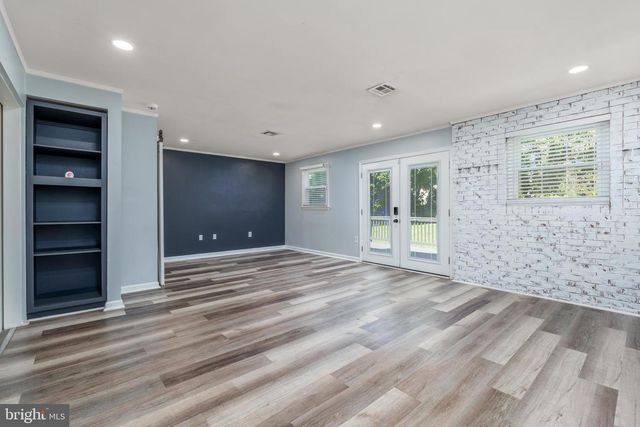 719 CARDINAL AVE, Bear, DE 19701