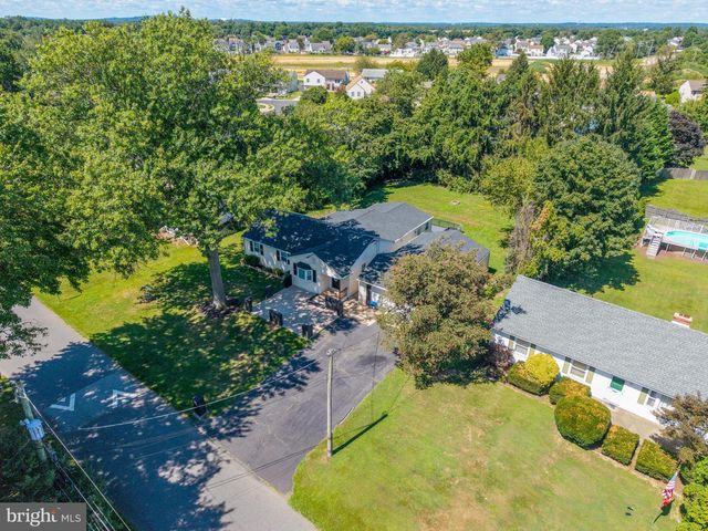 719 CARDINAL AVE, Bear, DE 19701