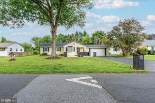 719 CARDINAL AVE, Bear, DE 19701