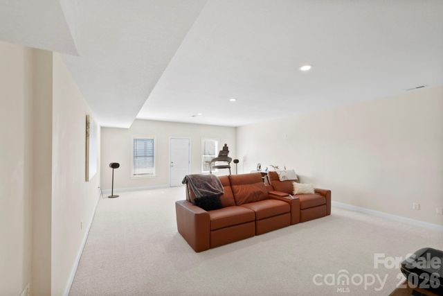 76 Distant View Drive, Asheville, NC 28803