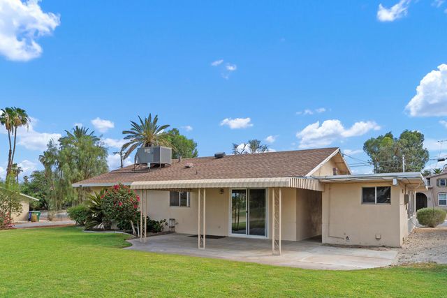 42280 Kansas Street, Palm Desert, CA 92211