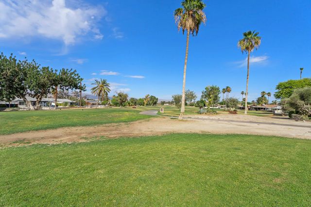 42280 Kansas Street, Palm Desert, CA 92211