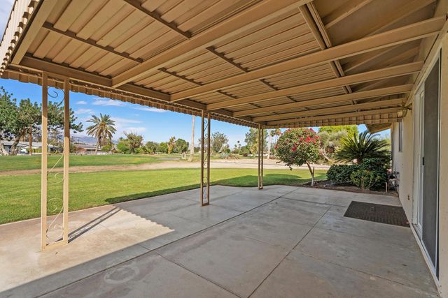 42280 Kansas Street, Palm Desert, CA 92211