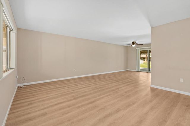 42280 Kansas Street, Palm Desert, CA 92211