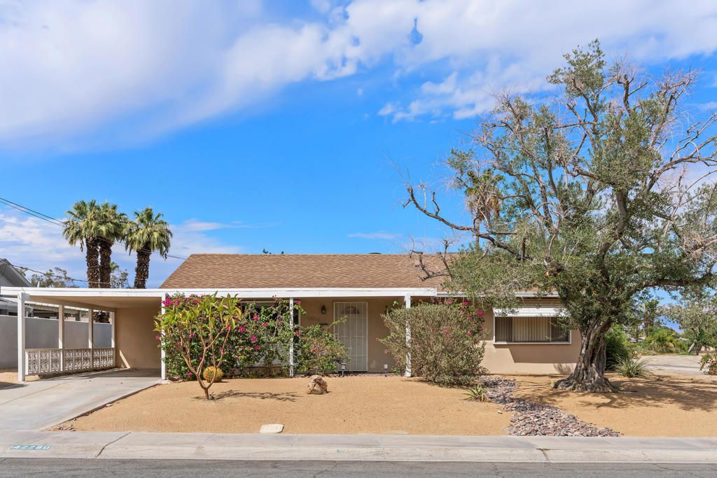 42280 Kansas Street, Palm Desert, CA 92211