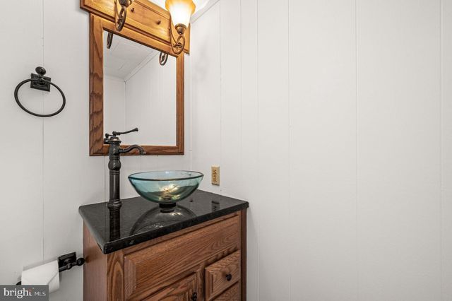 255 GIBBONS RD, Springfield, PA 19064