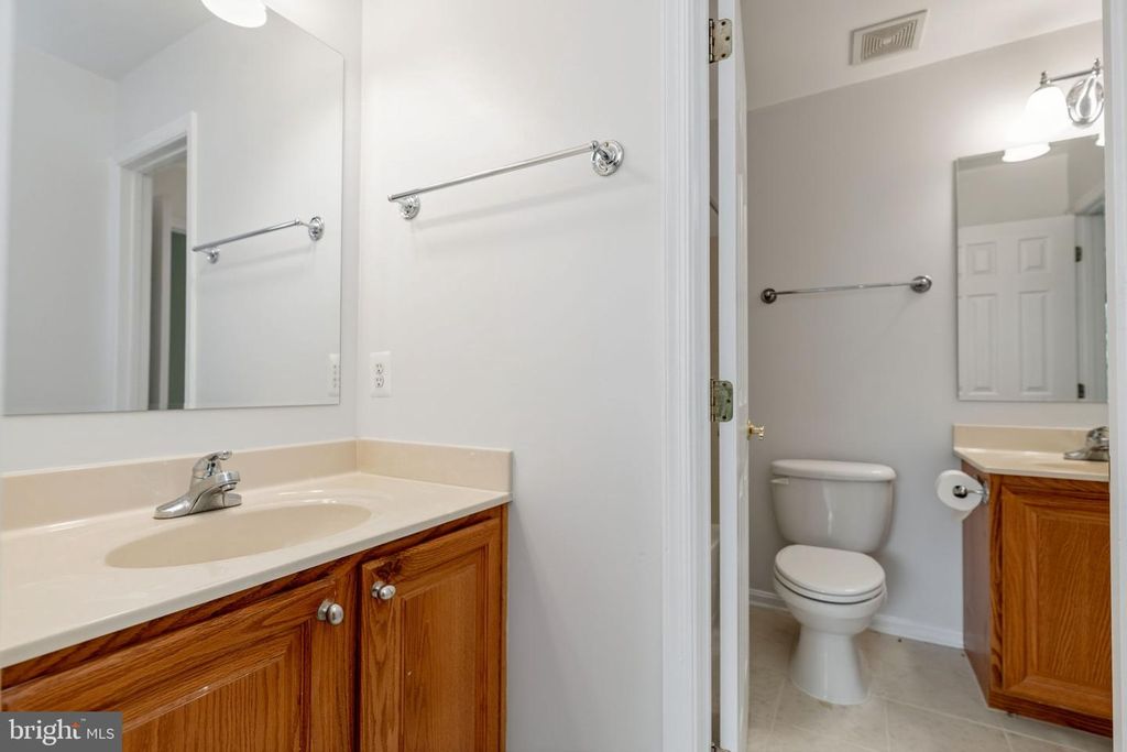 Image 33 of property listing at 6602 GREEN BRANCH LN, Upper Marlboro, MD 20772