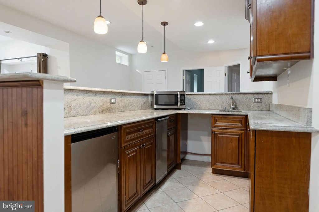 Image 39 of property listing at 6602 GREEN BRANCH LN, Upper Marlboro, MD 20772