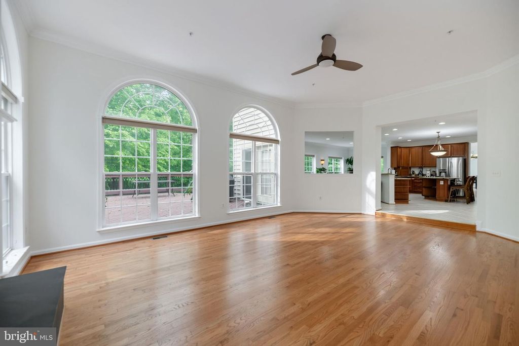 Image 9 of property listing at 6602 GREEN BRANCH LN, Upper Marlboro, MD 20772