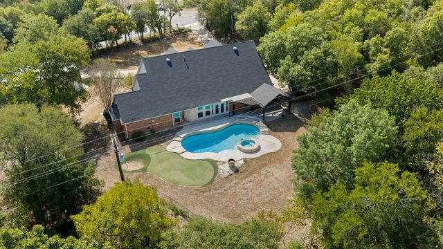 767 Farrar Road, Waxahachie, TX 75165