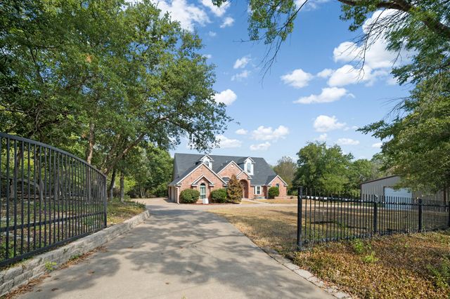 767 Farrar Road, Waxahachie, TX 75165