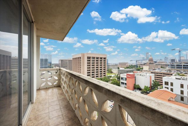 1801 Lavaca ST 9J, Austin, TX 78701