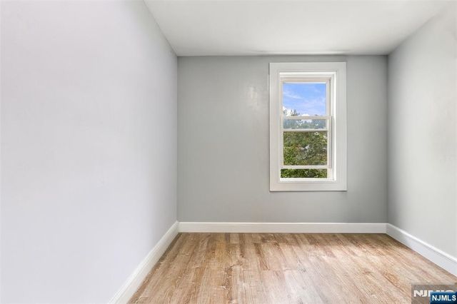 19 Summer Street, Lodi, NJ 07644