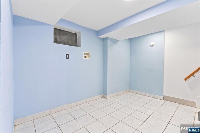 19 Summer Street, Lodi, NJ 07644