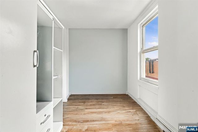 19 Summer Street, Lodi, NJ 07644