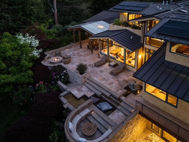 56 Hillbrook Drive, Portola Valley, CA 94028