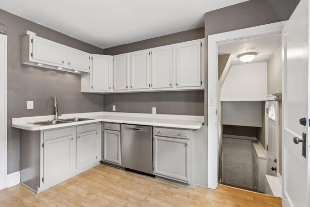 4136 25th Avenue S, Minneapolis, MN 55406