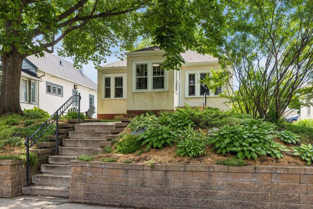 4136 25th Avenue S, Minneapolis, MN 55406