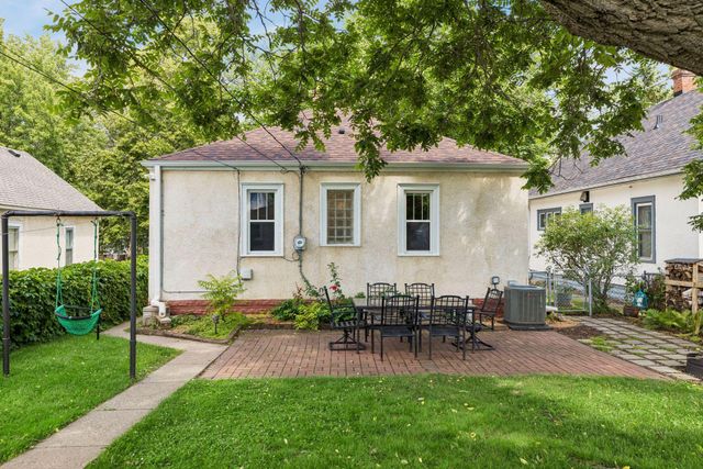 4136 25th Avenue S, Minneapolis, MN 55406
