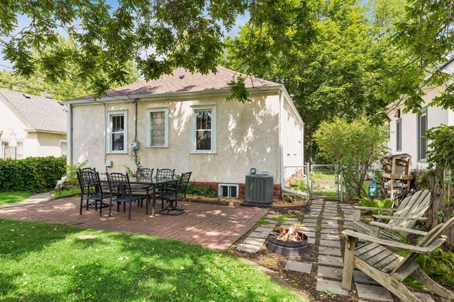 4136 25th Avenue S, Minneapolis, MN 55406