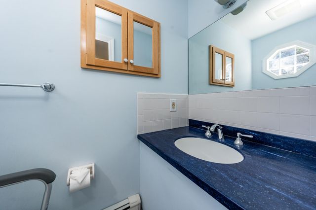 69 Cyprus Road, South Dennis, MA 02660