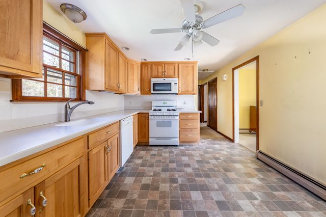 69 Cyprus Road, South Dennis, MA 02660