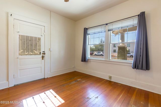 642 E 2nd Street, Tucson, AZ 85705