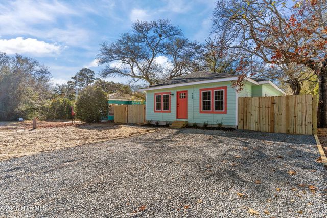 103 N Middleton Avenue, Oak Island, NC 28465