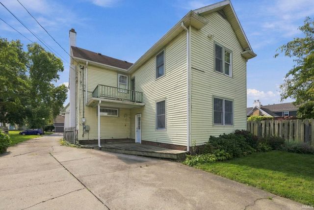 1142 W Foster Parkway, Fort Wayne, IN 46807