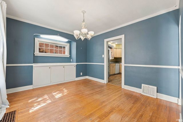 1142 W Foster Parkway, Fort Wayne, IN 46807