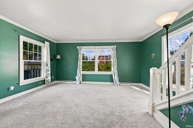 1142 W Foster Parkway, Fort Wayne, IN 46807
