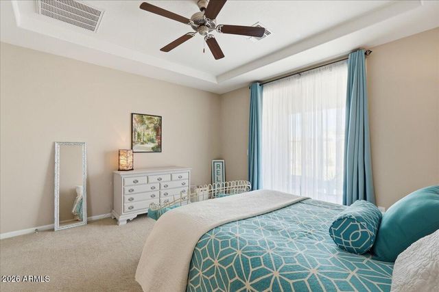 8954 W SELDON Lane, Peoria, AZ 85345