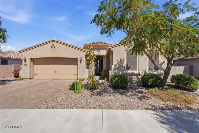 8954 W SELDON Lane, Peoria, AZ 85345