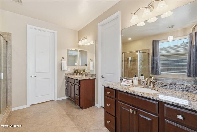 8954 W SELDON Lane, Peoria, AZ 85345