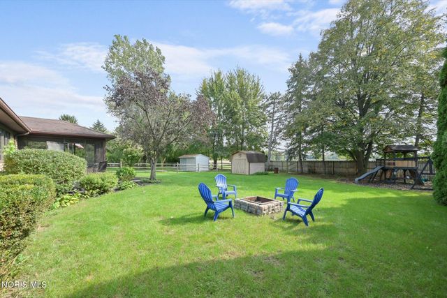 6857 Greentree Lane, Maumee, OH 43537