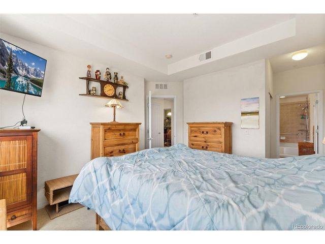 804 Summer Hawk Dr 1304, Longmont, CO 80504