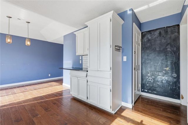 3404 S Grand Avenue, Independence, MO 64055