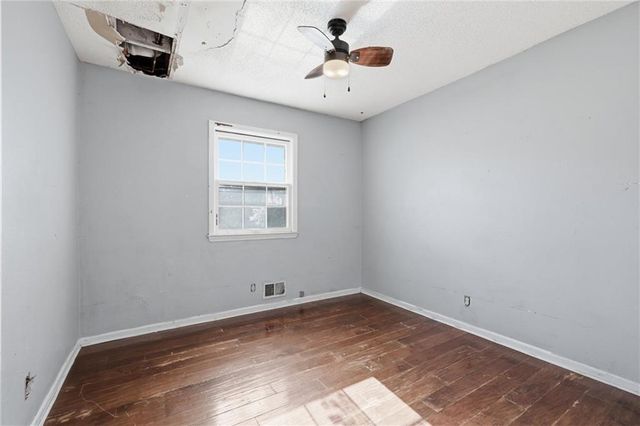 3404 S Grand Avenue, Independence, MO 64055