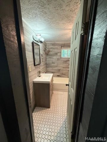 3329 Texas Street, Montgomery, AL 36110