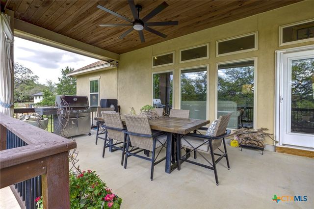 907 Shady Hollow, New Braunfels, TX 78132