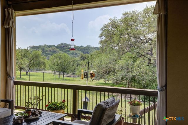 907 Shady Hollow, New Braunfels, TX 78132